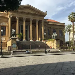 Vivaldi 2*, Palermo Italy